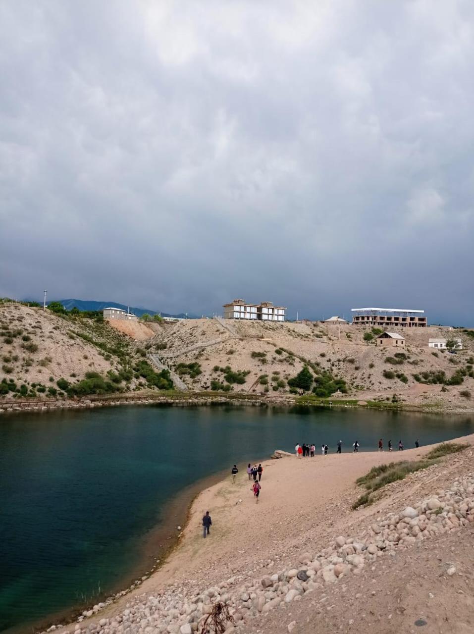 "Ailun" Guest House Tong Екстериор снимка